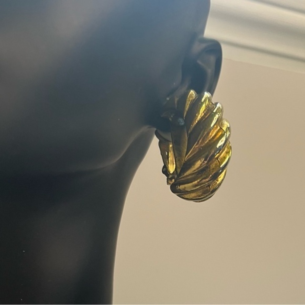 Vintage 90s HUGE Chunky Gold Hoop old money Earrings by EXPRESS C3